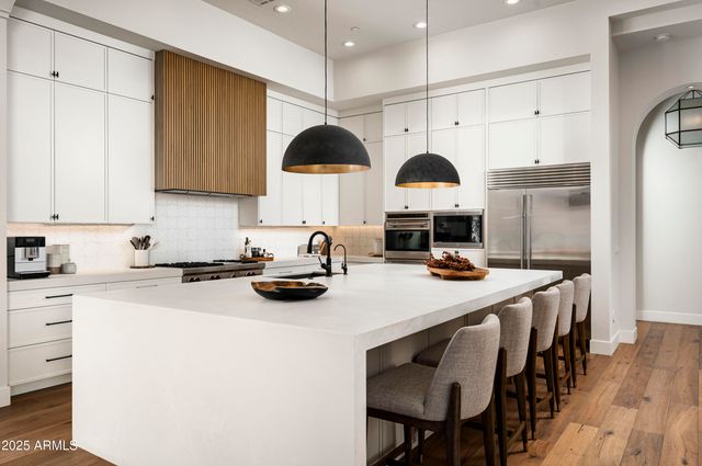 19979 N 102ND Place 1137, Scottsdale, AZ 85255