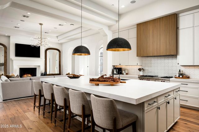 19979 N 102ND Place 1137, Scottsdale, AZ 85255