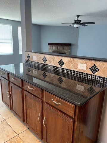 3120 Crimson Clover Drive, Lancaster, TX 75134