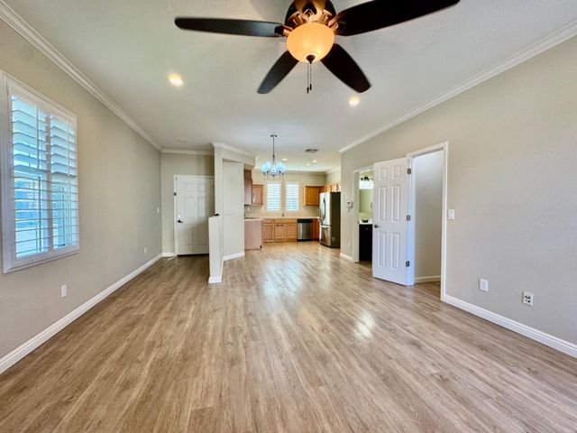 8200 Winterhead, Sacramento, CA 95823