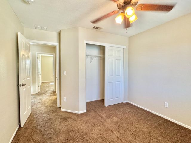 8200 Winterhead, Sacramento, CA 95823