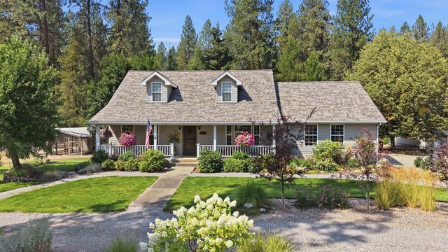 28013 N Bear Lake Rd, Chattaroy, WA 99003