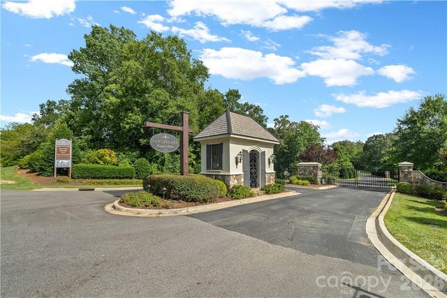 5128 Longbrooke Court, Indian Land, SC 29707
