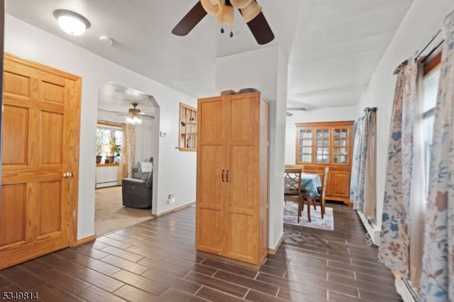 25 Allan Dr, North Arlington Boro, NJ 07031
