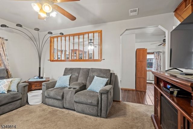 25 Allan Dr, North Arlington Boro, NJ 07031