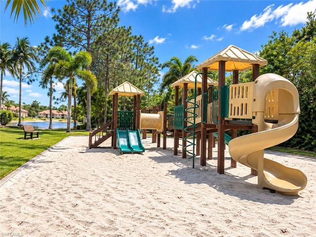 8275 Ibis Club DR 706, Naples, FL 34104