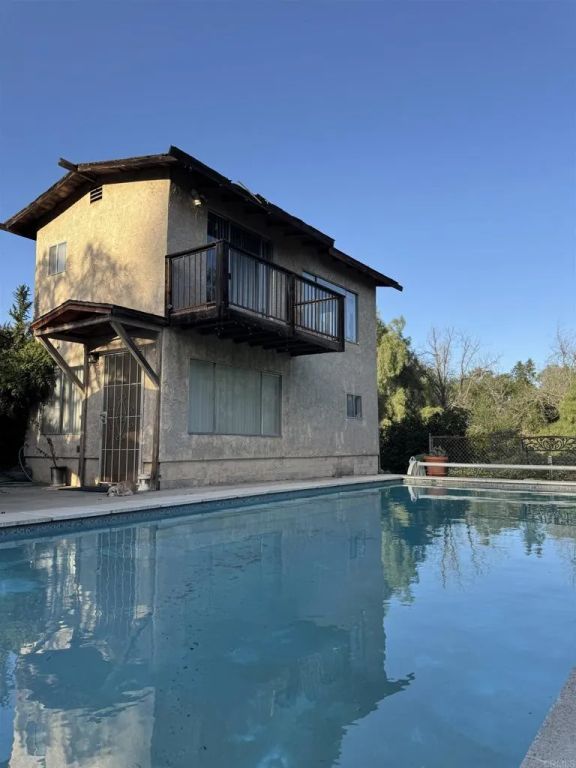 8515 Gardena Road, Lakeside, CA 92040