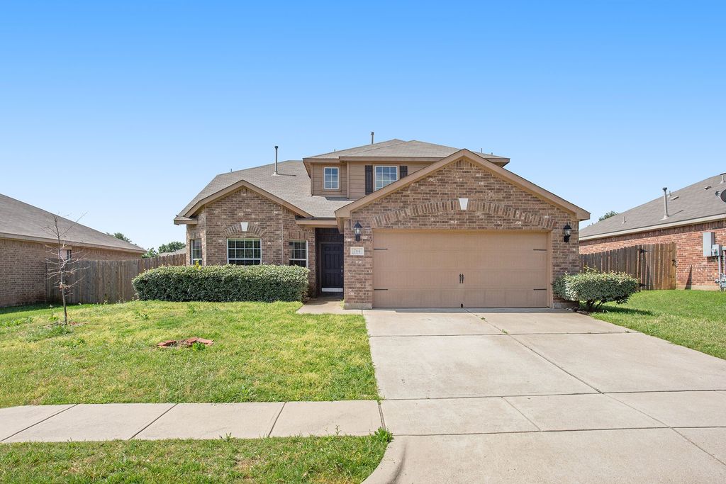 784 Keel Line Drive, Crowley, TX 76036