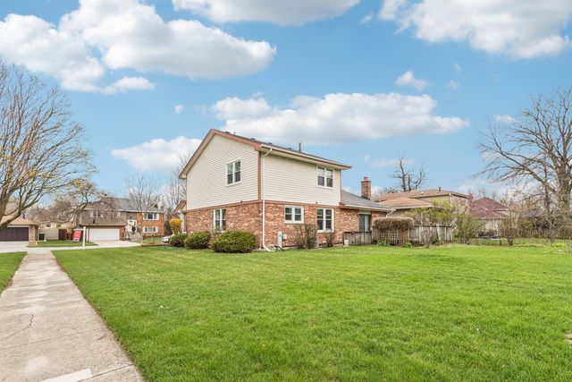 18604 Carpenter Street, Homewood, IL 60430