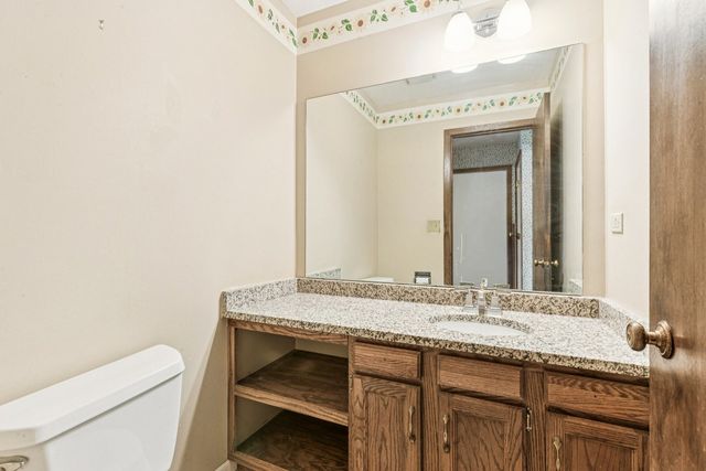 18604 Carpenter Street, Homewood, IL 60430
