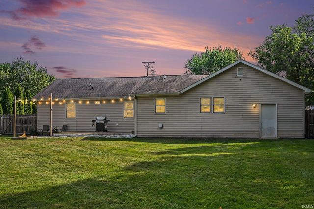 54551 Ash Road, Osceola, IN 46561