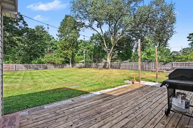 54551 Ash Road, Osceola, IN 46561