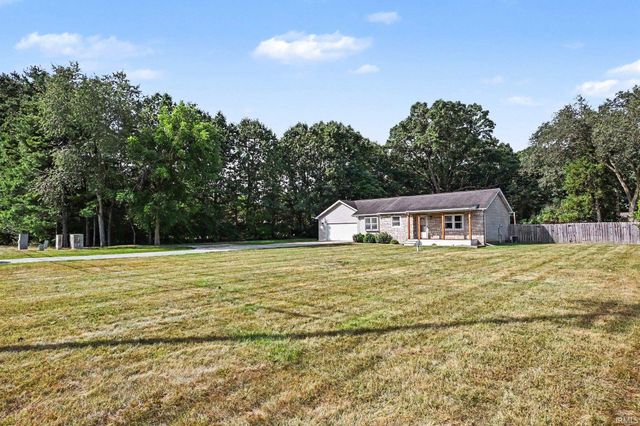 54551 Ash Road, Osceola, IN 46561