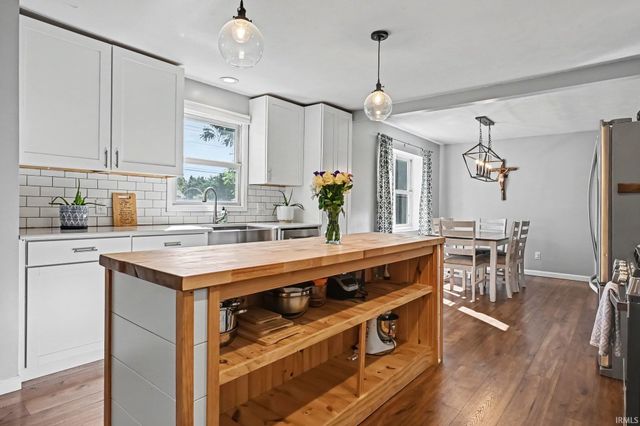 54551 Ash Road, Osceola, IN 46561