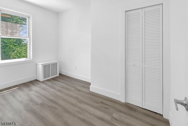 101 Garside St, Newark City, NJ 07104