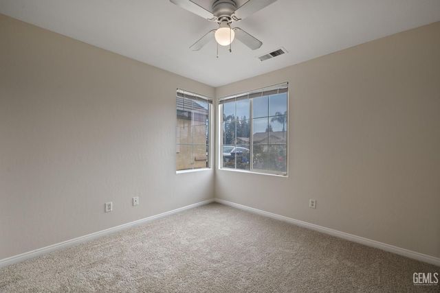 11012 Snowcreek Falls Avenue, Bakersfield, CA 93312