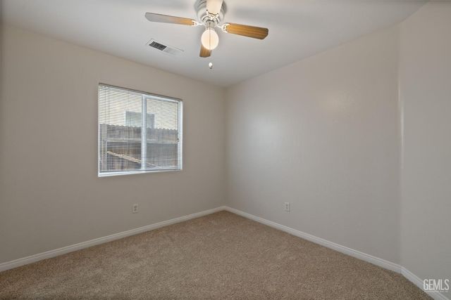 11012 Snowcreek Falls Avenue, Bakersfield, CA 93312