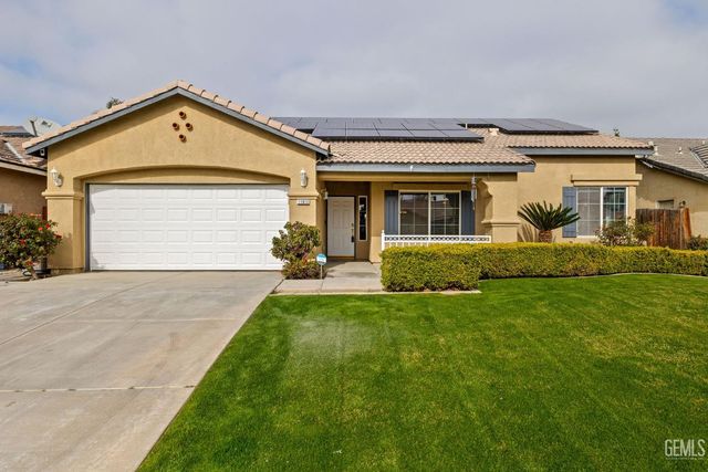 11012 Snowcreek Falls Avenue, Bakersfield, CA 93312