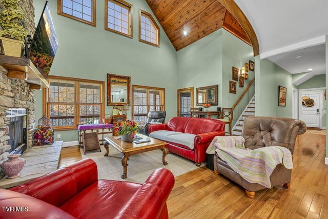 625 Heaton Creek Road, Roan Mountain, TN 37687