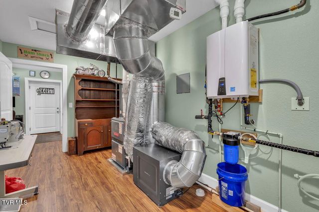 625 Heaton Creek Road, Roan Mountain, TN 37687