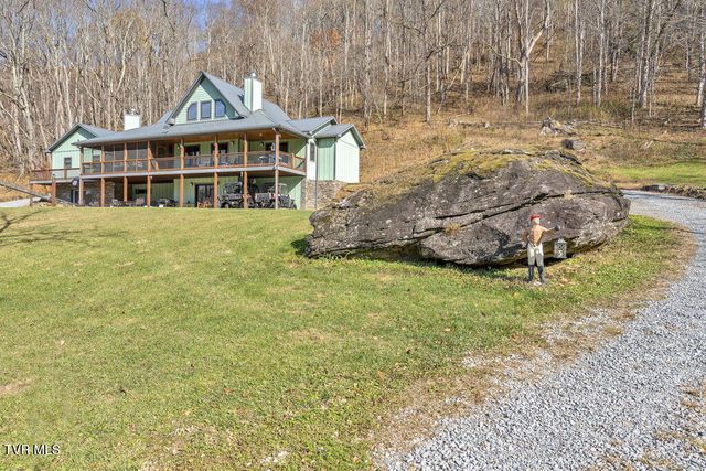 625 Heaton Creek Road, Roan Mountain, TN 37687