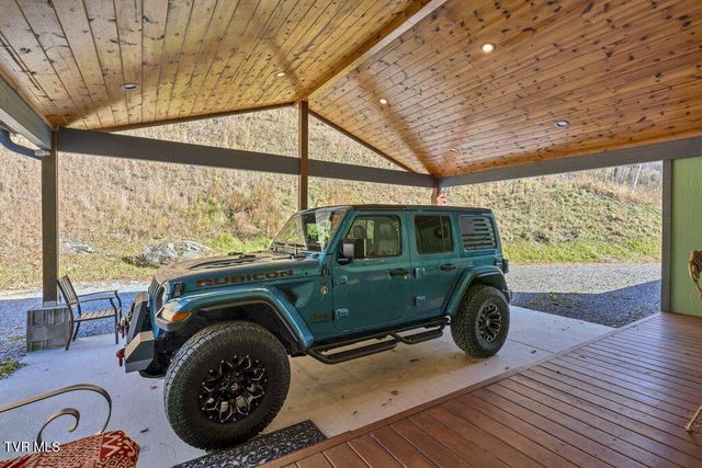 625 Heaton Creek Road, Roan Mountain, TN 37687