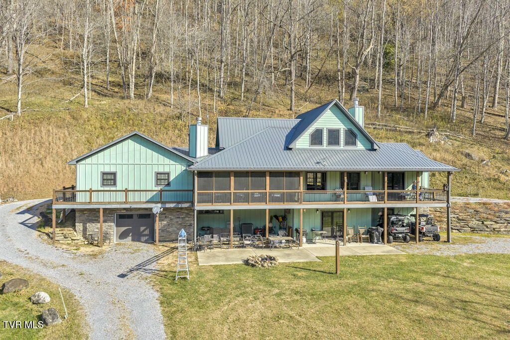 625 Heaton Creek Road, Roan Mountain, TN 37687