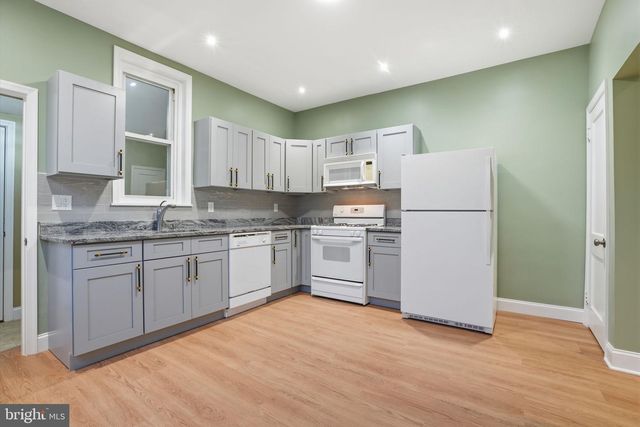 5604 2ND ST, Philadelphia, PA 19120