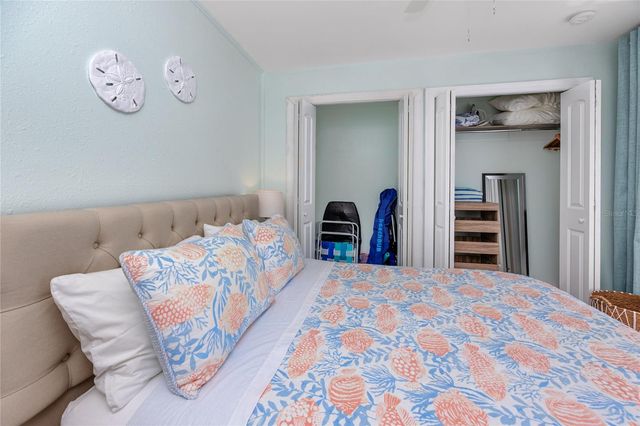 159 MEDALLION BOULEVARD H, Madeira Beach, FL 33708