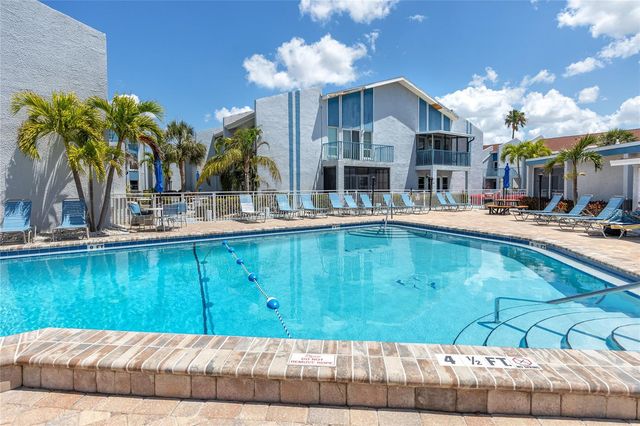 159 MEDALLION BOULEVARD H, Madeira Beach, FL 33708