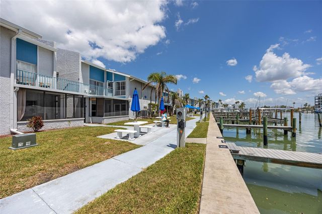 159 MEDALLION BOULEVARD H, Madeira Beach, FL 33708