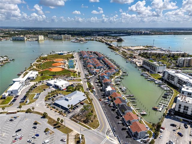 159 MEDALLION BOULEVARD H, Madeira Beach, FL 33708