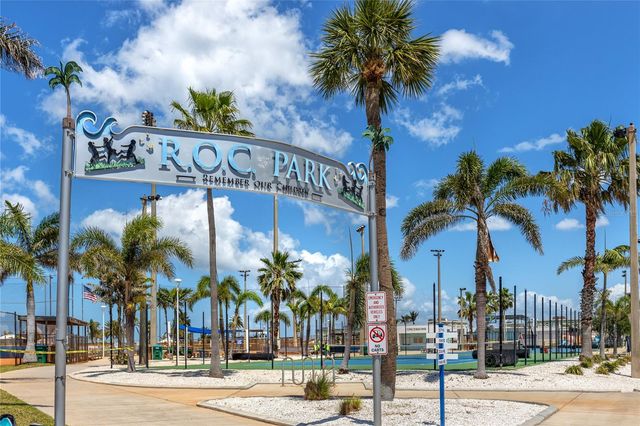 159 MEDALLION BOULEVARD H, Madeira Beach, FL 33708