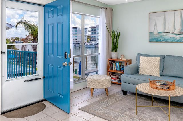 159 MEDALLION BOULEVARD H, Madeira Beach, FL 33708