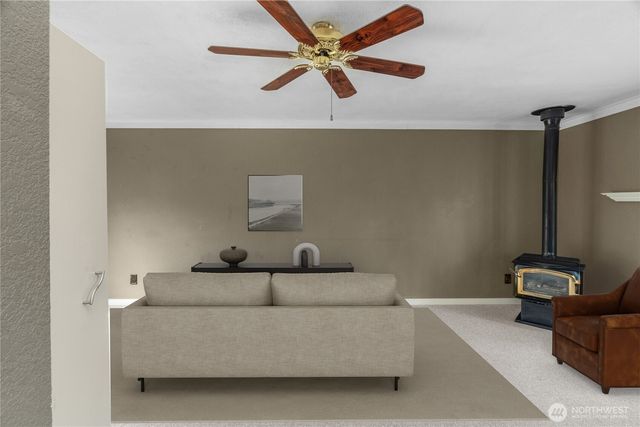 2717 Bench Drive, Aberdeen, WA 98520