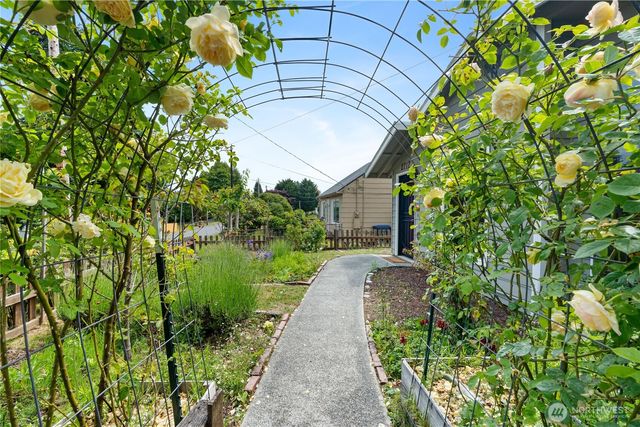 2717 Bench Drive, Aberdeen, WA 98520
