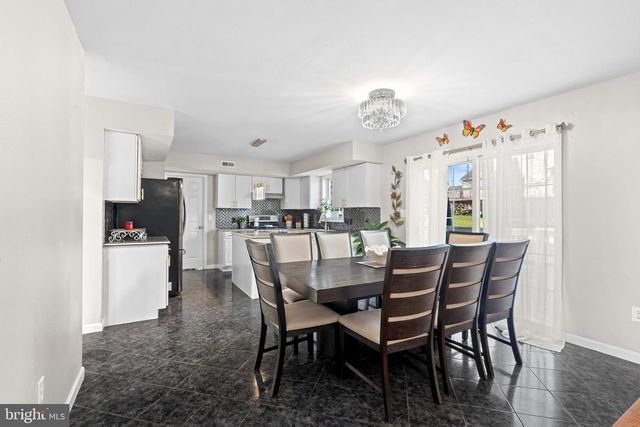 12 PROSPECT DR, Sinking Spring, PA 19608