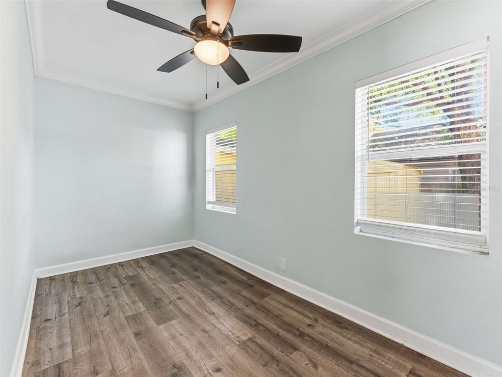 Image 11 of property listing at 8311 N 9TH STREET, Tampa, FL 33604