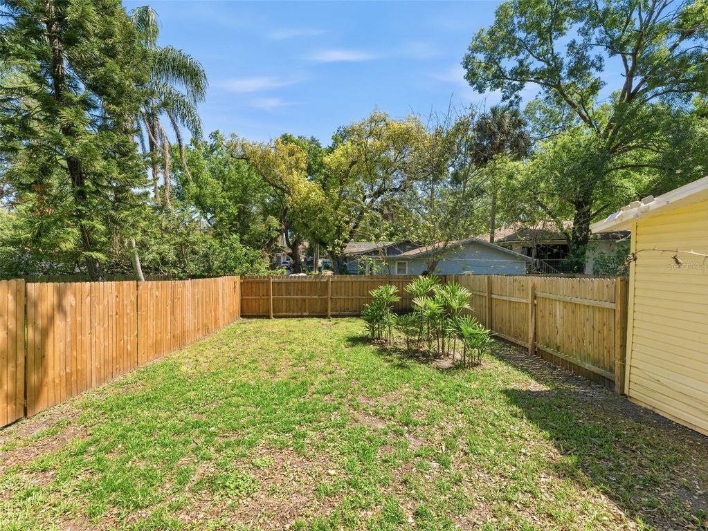 Image 18 of property listing at 8311 N 9TH STREET, Tampa, FL 33604