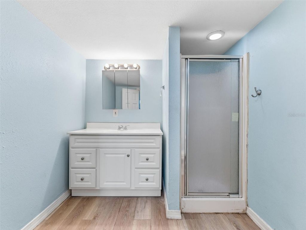 Image 27 of property listing at 8311 N 9TH STREET, Tampa, FL 33604