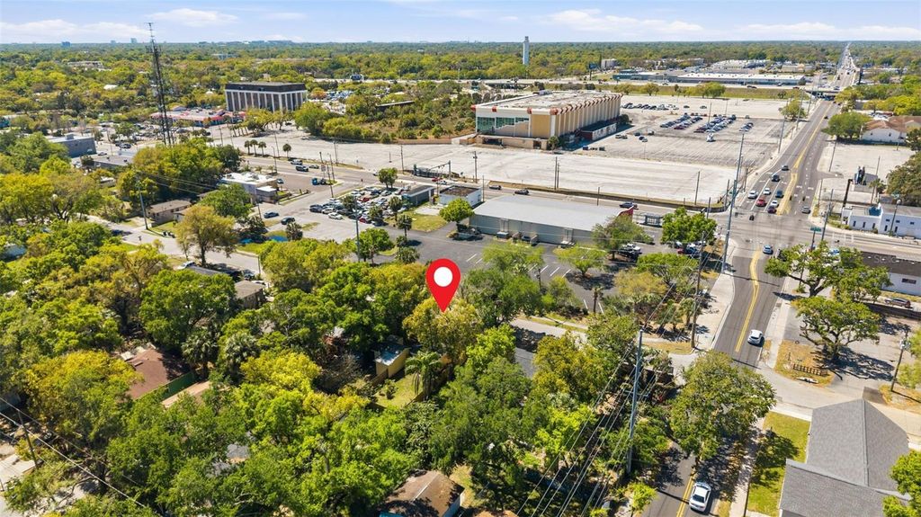 Image 30 of property listing at 8311 N 9TH STREET, Tampa, FL 33604