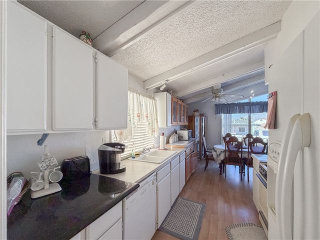 1364 Tuthill Lane, Bullhead City, AZ 86442