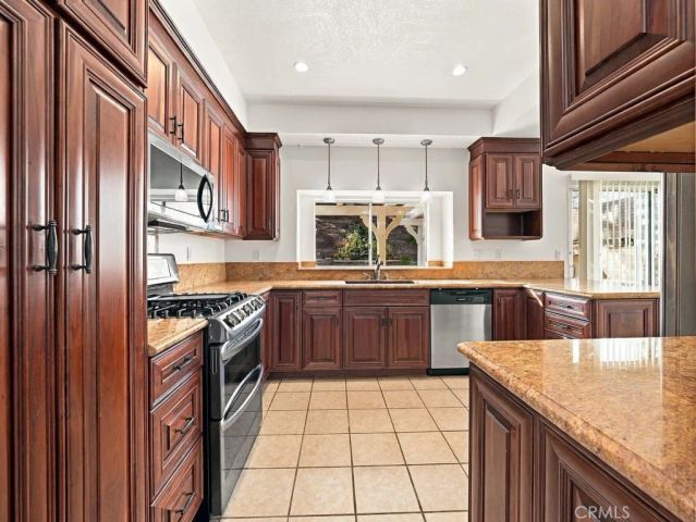 6906 Hastings, Moorpark, CA 93021