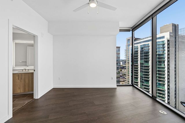 1212 Demonbreun St Apt 1613, Nashville, TN 37203