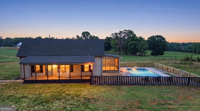 5525 Sandy Cross Road, Carnesville, GA 30521