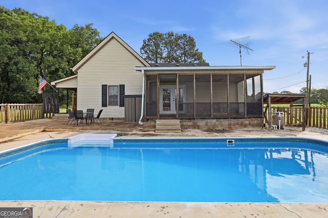 5525 Sandy Cross Road, Carnesville, GA 30521