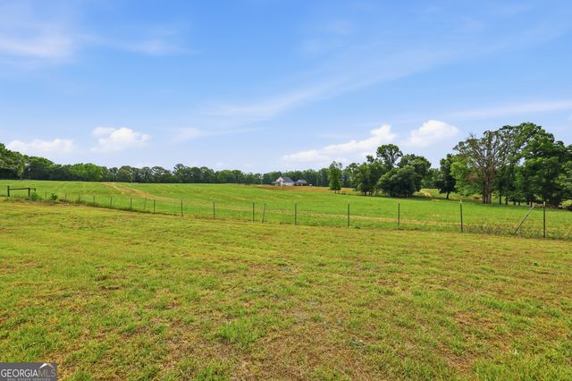 5525 Sandy Cross Road, Carnesville, GA 30521