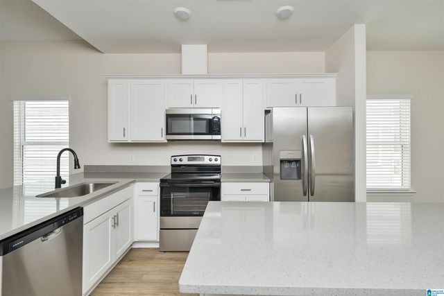 2225 HEADRICK ROAD, Bessemer, AL 35022