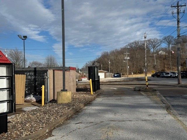 425 55TH Street, Moline, IL 61265