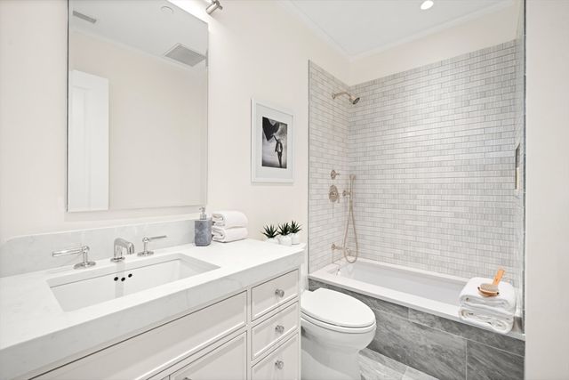 397 Commonwealth Avenue 2, Boston, MA 02215